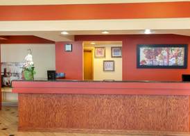 Super 8 by Wyndham Chicago Northlake O'Hare South 3