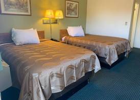 Regency Inn Lakeport 3