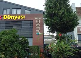 Pukka Hotel 3