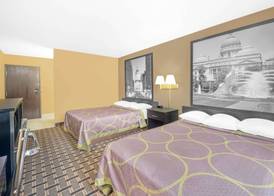 Super 8 by Wyndham Terre Haute 5