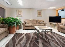 Days Inn by Wyndham St Cloud 2
