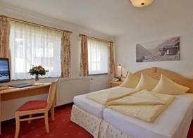 Hotel Glockenstuhl 5