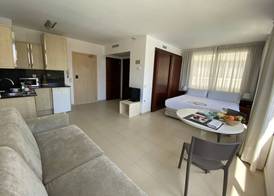 Atenea Park Suites & Apartments 5