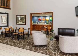 Quality Inn Burlington near Hwy 34 3