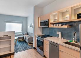 TownePlace Suites by Marriott Richmond Colonial Heights 5