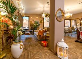 051 Room & Breakfast 2