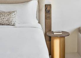 Mystique, a Luxury Collection Hotel, Santorini 4