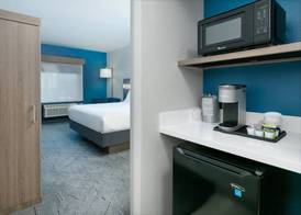 Holiday Inn Express & Suites DALLAS PARK CENTRAL NORTHEAST by IHG 2
