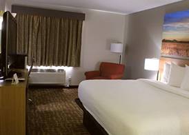 Days Inn by Wyndham West-Eau Claire 5