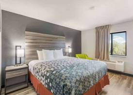 Sonesta Essential Des Moines 5
