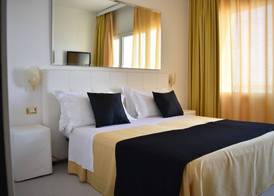 Color Miami Beach Family Hotel 4