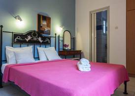 Thea Home Hotel by Booking Kottas 5