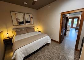 The Lodge Luxury Suites 4