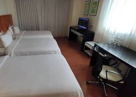 Hotel Pestana Caracas Premium 5