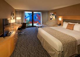 Warwick Seattle 5