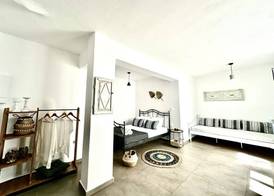 Aeron Suites 5