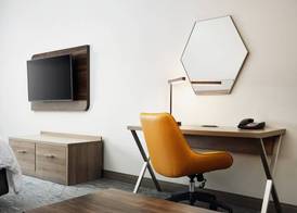 Holiday Inn Express & Suites BRIDGEPORT - CLARKSBURG by IHG 3