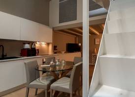 JOIVY Superb Loft for 4 near Sempione Park 5