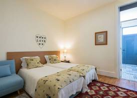 Apartamento A Francos Artist Painting 1 3