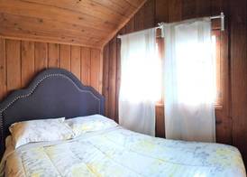 Rundle Chalets 4