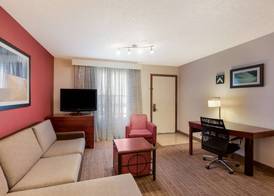 SenS Suites Livermore; SureStay Collection by Best Western 4