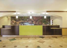 La Quinta by Wyndham Bentonville 3
