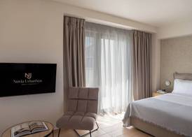 Nuvia UrbanStay Piraeus Apartments 2
