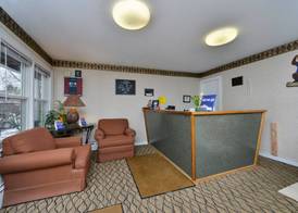 Travelodge by Wyndham Great Barrington Berkshires 4