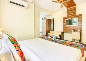 New Axis By Glitz Hotels 4