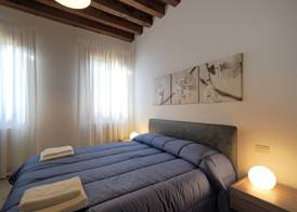 Venice Style Apartments 3