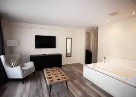 Hôtel Newstar Montréal 5