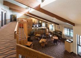 AmericInn by Wyndham Minocqua 4
