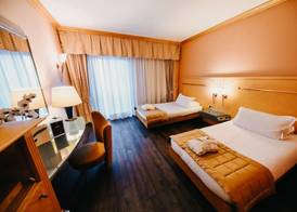 Hotel Antonella 5