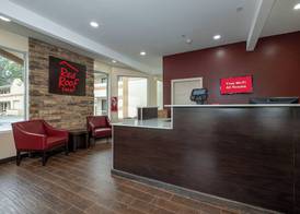 Red Roof Inn Freehold 3