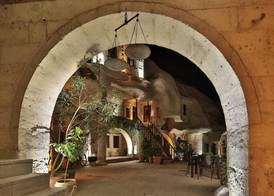 Shoestring Cave House 2