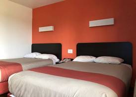 Motel 6-Clute, TX 2