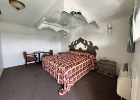 Winslow Motel 4