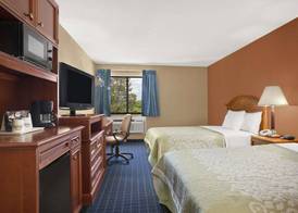 Days Inn by Wyndham Middletown 3