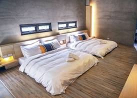 Block House 5