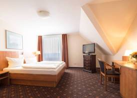Maximilian Hotel & Apartments Weil am Rhein / Basel 3
