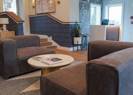 Oceaneer Hotel 4