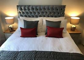 Cavendish House with Secure, Allocated Parking, 2 mins walk from Windsor Castle 5
