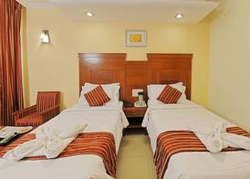 Hotel Chandra Park 5