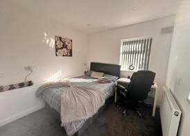 Birmingham Blissful Apartment With 2 Bedrooms 2