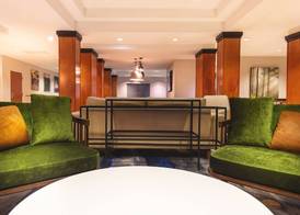 Fairfield Inn & Suites Redding 5