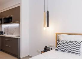 Eleven Boutique Suites 5