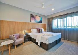 Best Western Plus North Lakes Hotel 5
