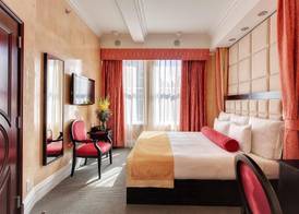 Flatiron Hotel 4