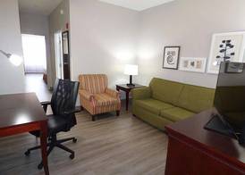 Country Inn & Suites by Radisson, Biloxi-Ocean Springs, MS 3