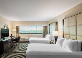 APA Hotel Woodbridge 4